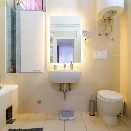 Jevrejska - Central Apartment With Free Parking Novi Sad Exterior photo