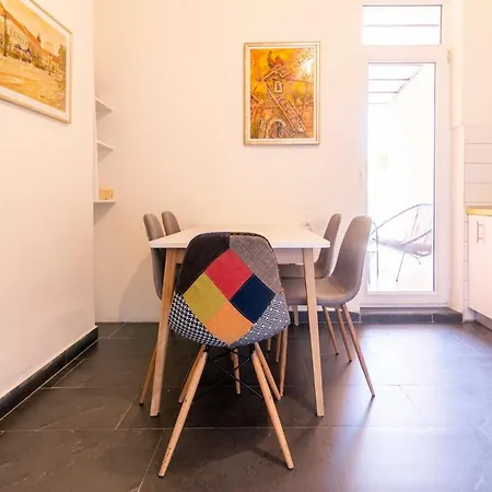 Jevrejska - Central Apartment With Free Parking Novi Sad Exterior photo