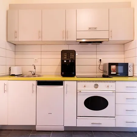 Jevrejska - Central Apartment With Free Parking Novi Sad Exterior photo